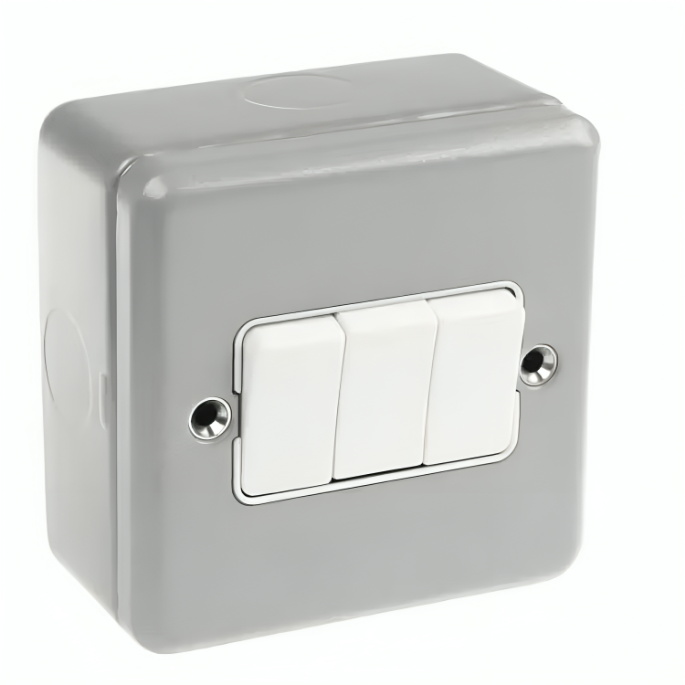 MK 10A 3 Gang 2 Way Switch